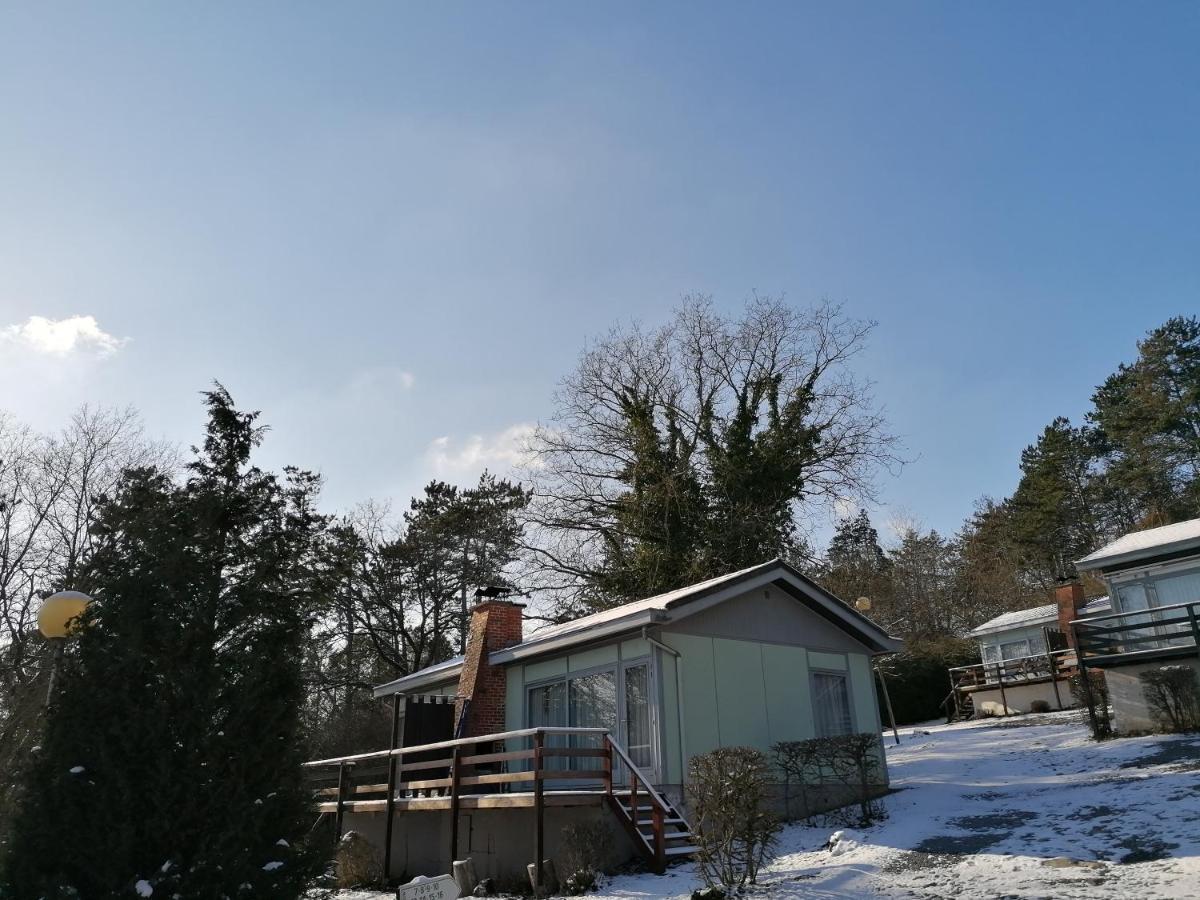 Au Repos De Zoe Vila Waulsort Exterior foto